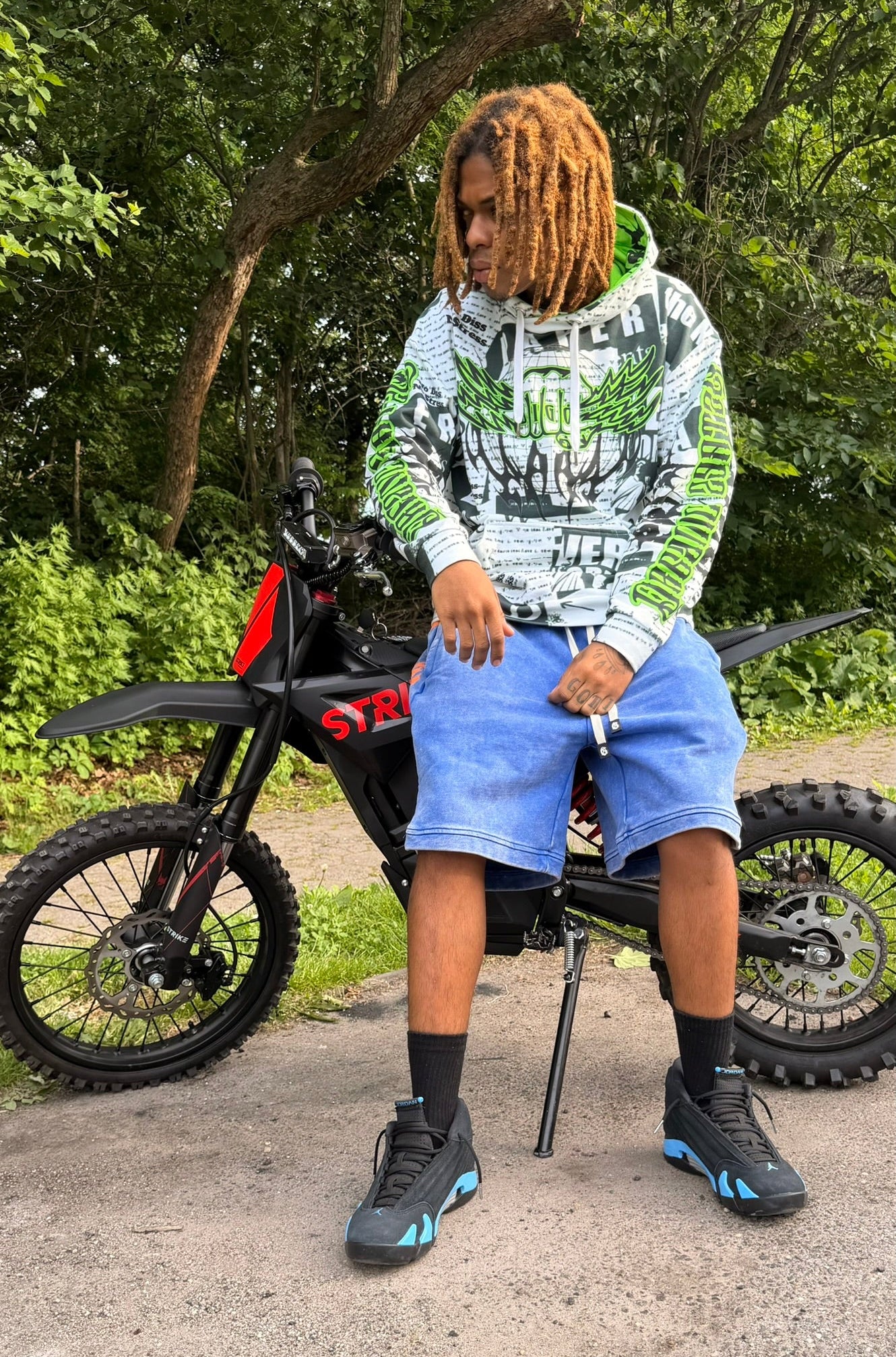 Global News Streetwear Men's Cotton Hoodie