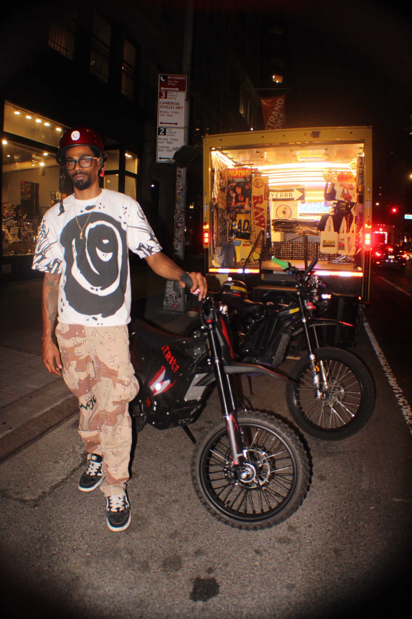 Inkflow Oversized Cotton T-Shirt – Heavyweight Streetwear Tee
